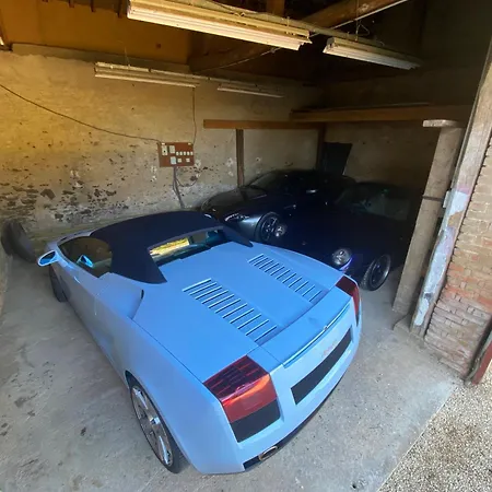 Aux Premieres Loges - De Charme Proche Du Circuit * Арнаж