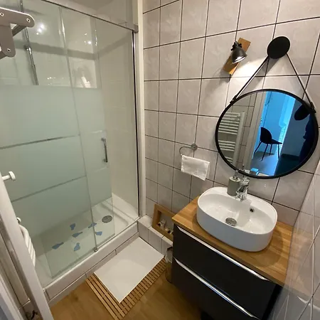 Aux Premieres Loges - De Charme Proche Du Circuit Дом отдыха Арнаж