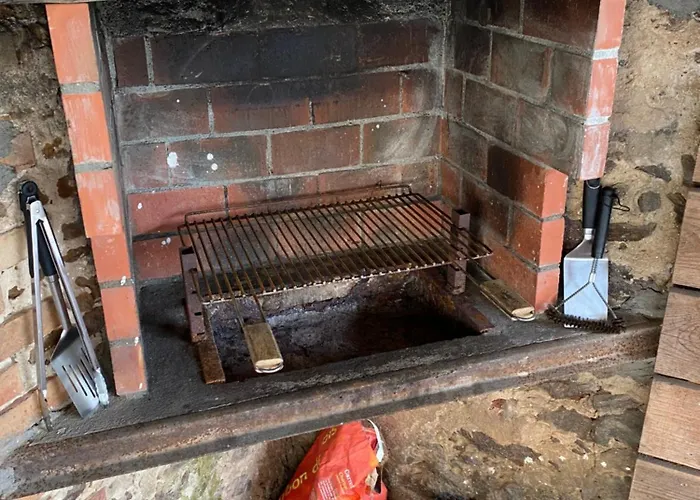 Aux Premieres Loges - De Charme Proche Du Circuit Сasa de vacaciones